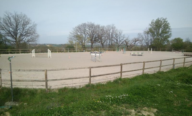 Centre équestre, Mons, Écurie Mons Équitation