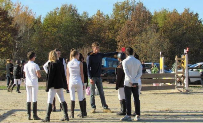 Professionnel du cheval, Mons, Écurie Mons Équitation